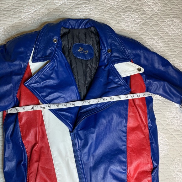Vintage leather moto jacket - Picture 9 of 16